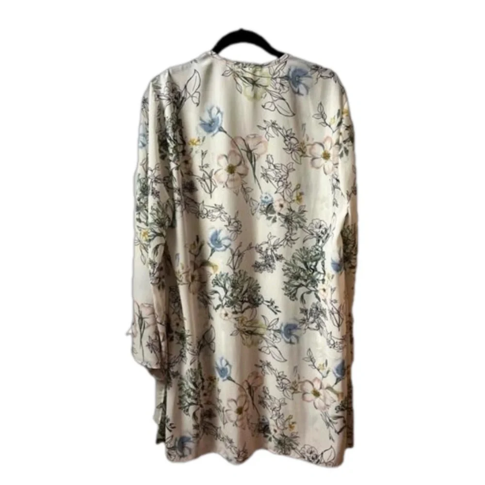 Betsy’s Boutique Floral Print Women's Kimono - Picture 8 of 8
